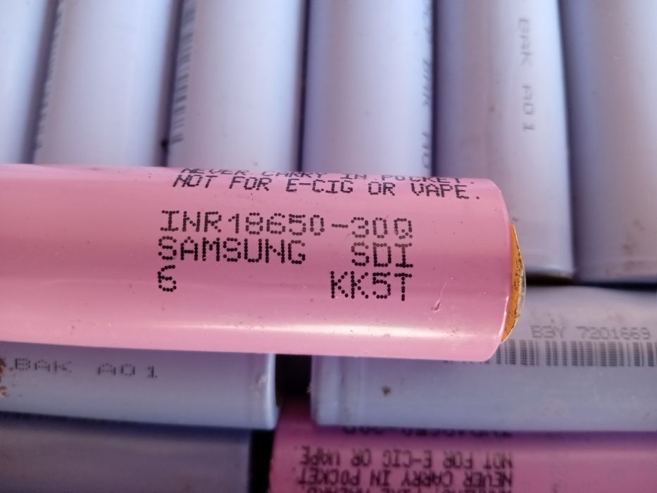 Продам акб БУ 18650