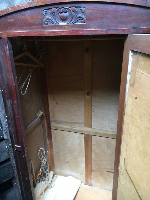 Старинная мебель