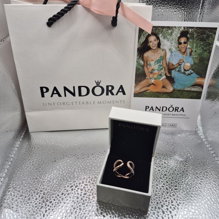 Anel Pandora Rose Infinity