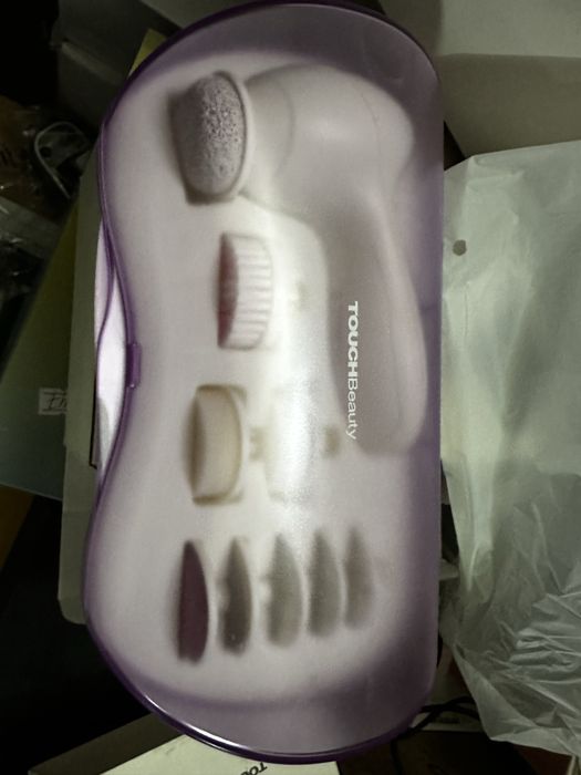 Електричний набір для чищення обличчя 9 в 1 TOUCHBeauty TB0601B