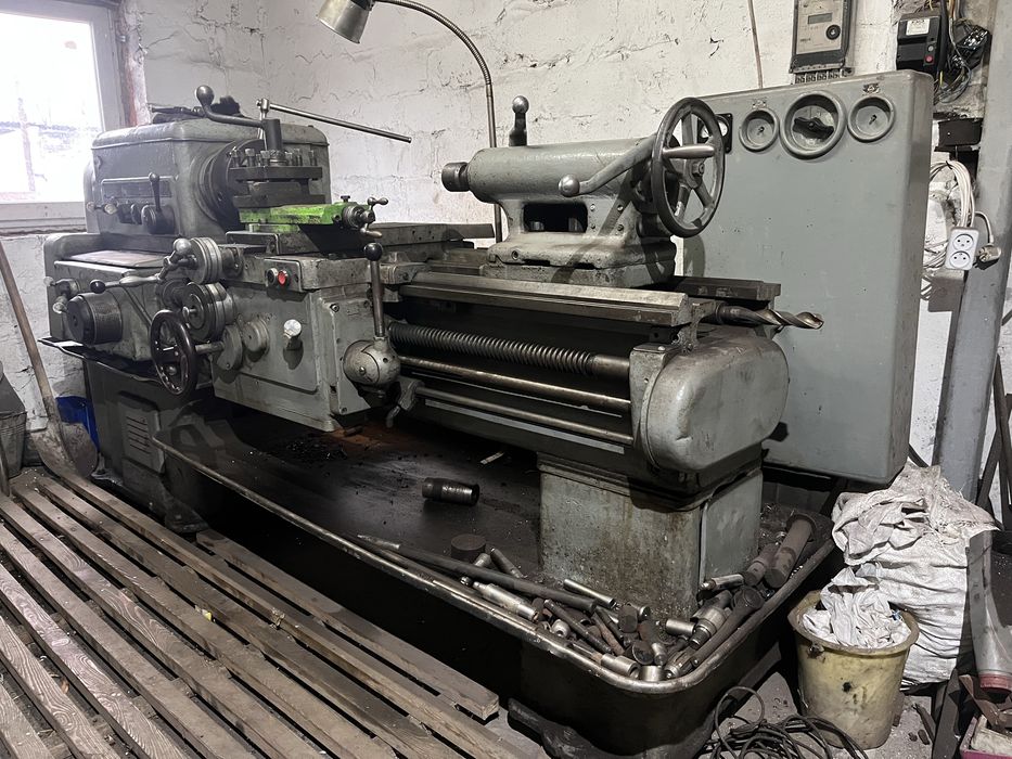 Токарный станок 1к62 продам