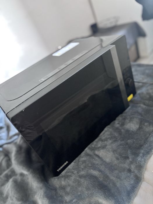 Mikrofalówka toshiba