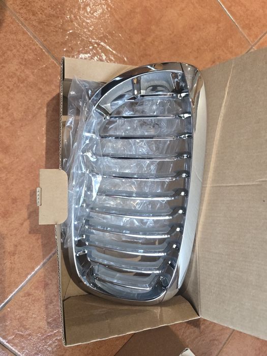 Grelhas Capot BMW e46 Coupe/Cabrio