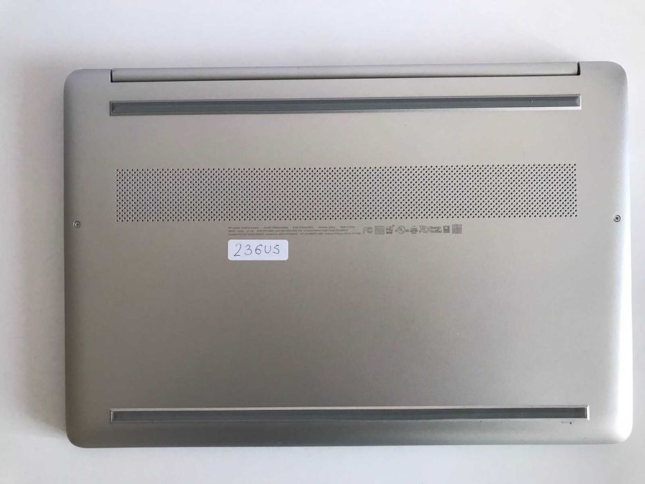 Ноутбук HP Laptop 15-dy1091wm (i3-1005G1 / 16GB / SSD 256GB / 15.6")