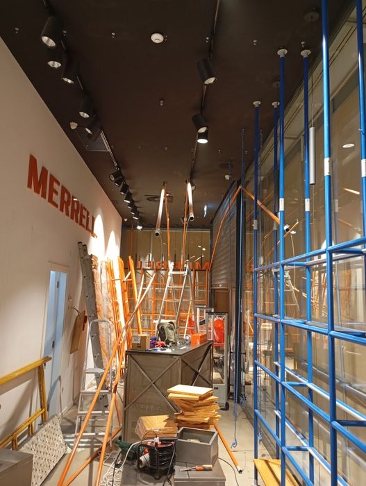 Pequenos trabalhos de Reformas,Eletricista em geral,câmaras, alarmes