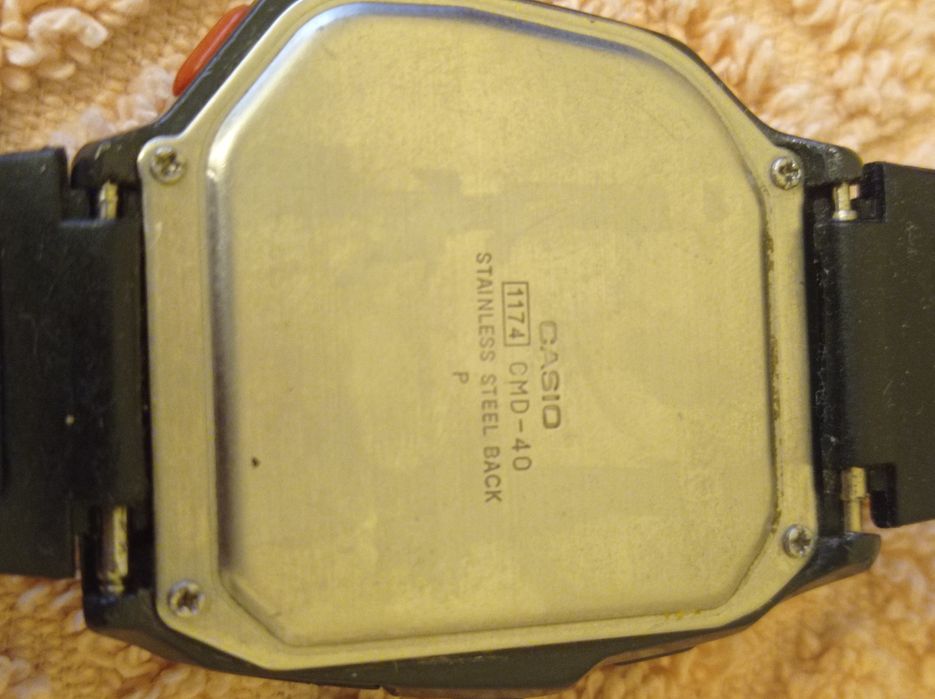 Часы  мужские...