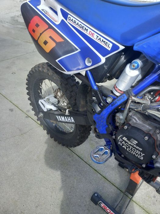 Yamaha YZ 85  ( kit athena)
