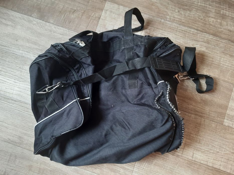 Сумка велика баул дорожня з плечевим ременем та карманами