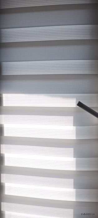 Biała roleta dzień noc 72x150