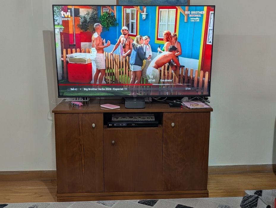 Móvel TV em cerejeira