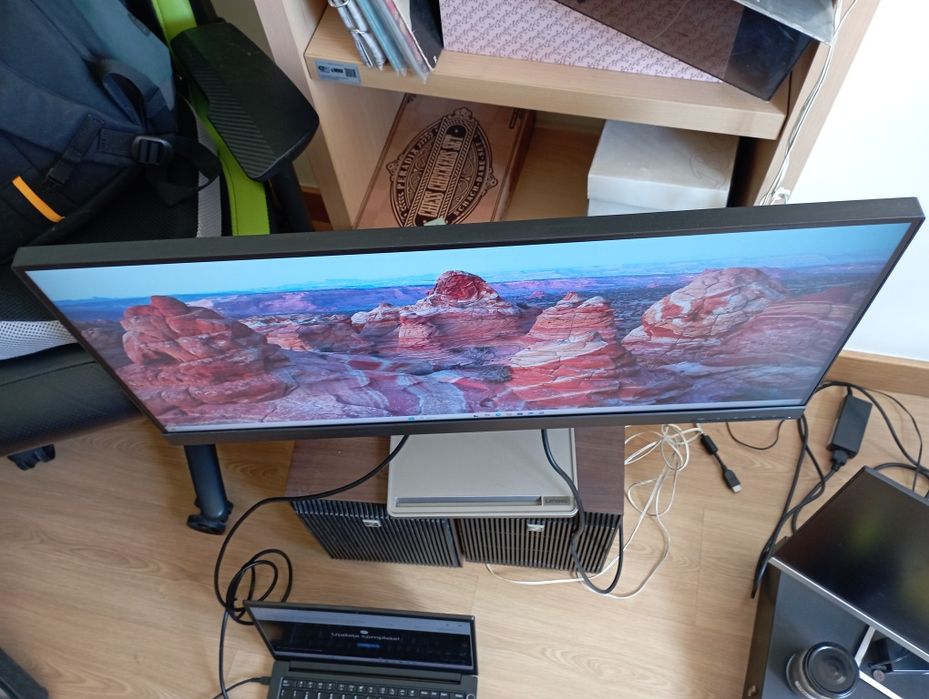 Monitor Lenovo L29w-30 29" 1080p (IPS, 90 Hz)