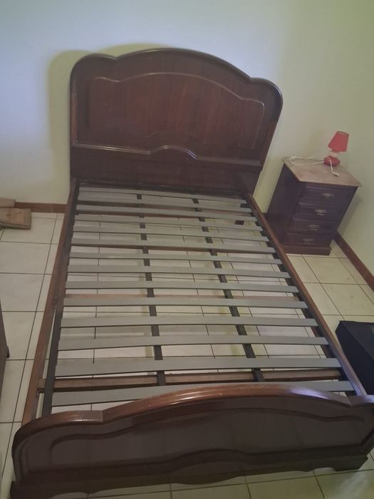 Conjunto Completo de Mobília de Quarto e Sala em Madeira ou separado