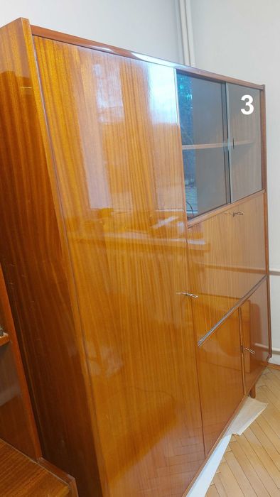 segment z szafą, sekretarzykiem PRL lata 60. fornir lakier stan BDB