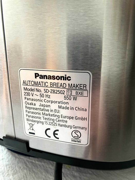 Máquina de fazer pão (usada apenas sem glúten)