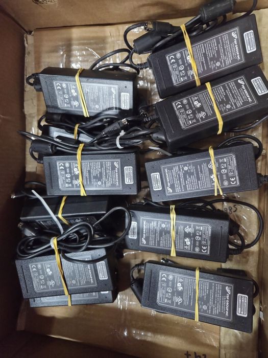 Зарядка зарядное блок живлення FSP 19v/4.7a 90w 4pin для POS терміналу