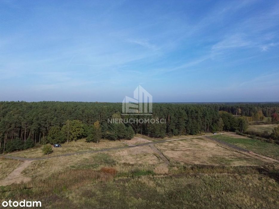 Działka na osiedlu domów w Dobrej