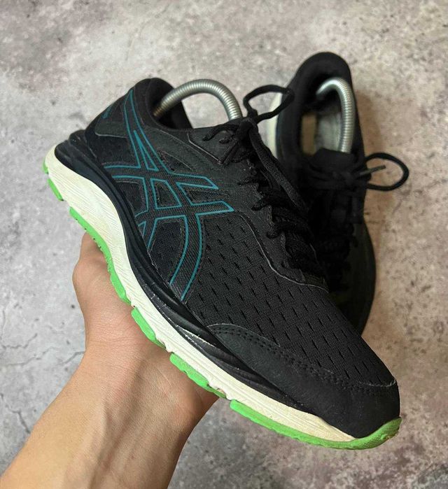 Кросівки ASICS Gel-Cumulus