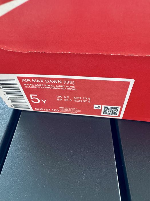 Sapatilhas Nike Air Max Dawn - T 37,5