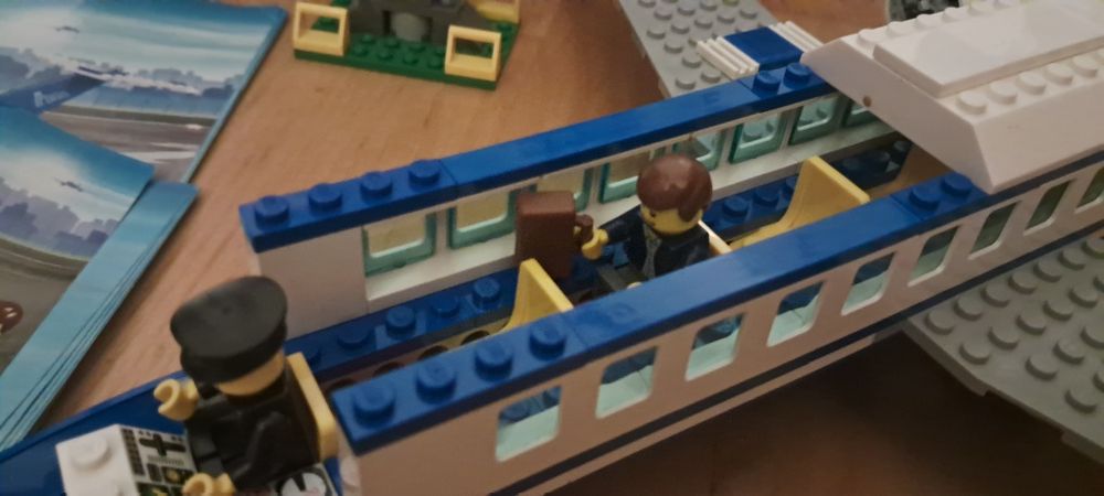 LEGO City 3181 Samolot Pasażerski (Passenger Plane)