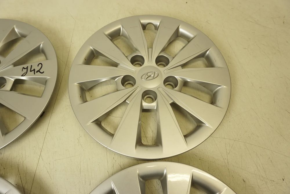 kołpaki dekle 15 hyundai  oryginał