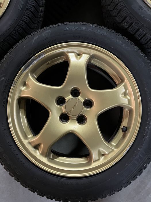 Koła zimowe / felgi Subaru 16” GC8