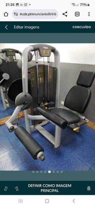 Máquina de musculação technogym