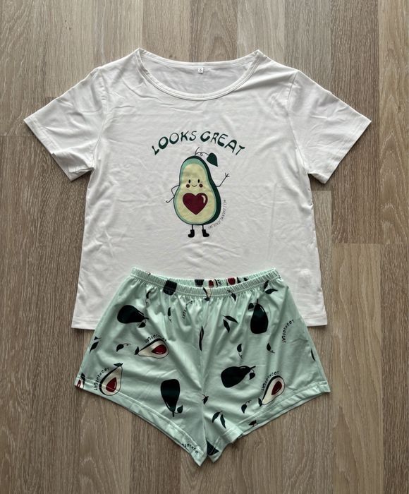 Nowy zestaw piżamy w awokado