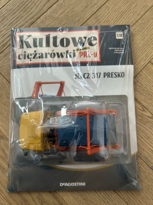 Jelcz 317 presko kontenerowiec bramowiec 1:43