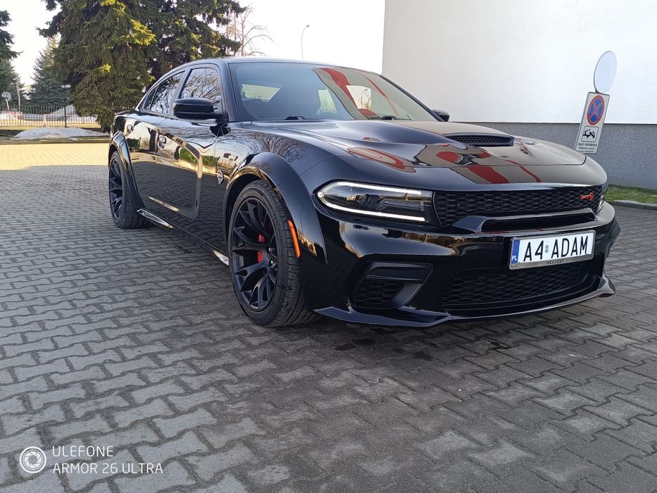 sprzedam dodge charger hellcat