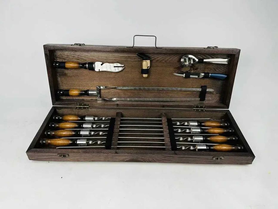 Подарок мужчине, мужу, куму– шампура в кейсе из натурального дерева