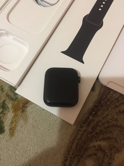Apple Watch SE 44 гарний стан