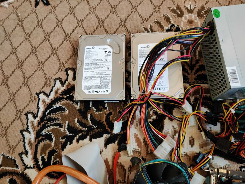 Комплектуючі для ПК HDD блок живлення материнка відеокарта GPU CPU