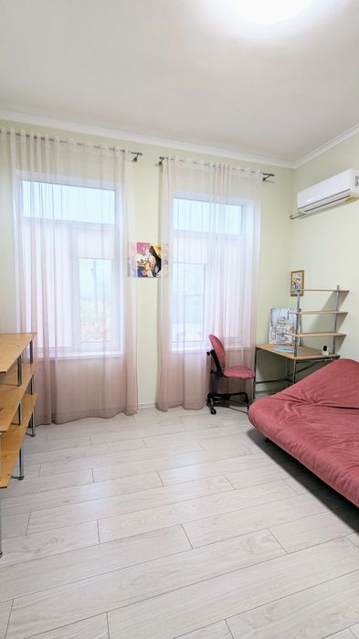 Эксклюзив. Продам 2 квартиру ул. Батуринская, 15 минут от Центра, район Гольдберговской