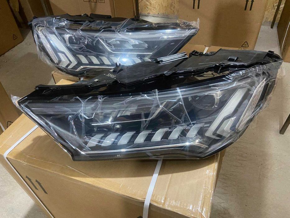 Audi Q7 комплект фар 2020-2024 4M0-941-039-C