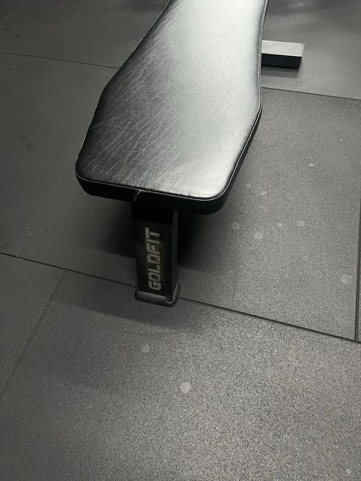 Bancos ginásio musculação