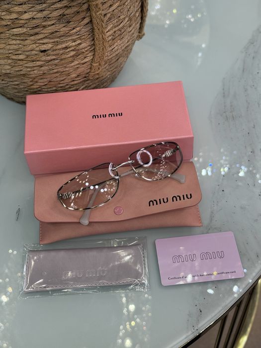 Очки Miu Miu Wraparound-Frame Sunglasses/ Окуляри Miu Miu