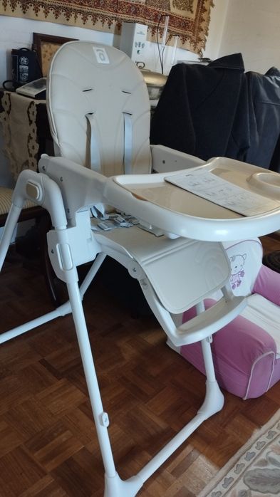 Cadeira refeição bebé