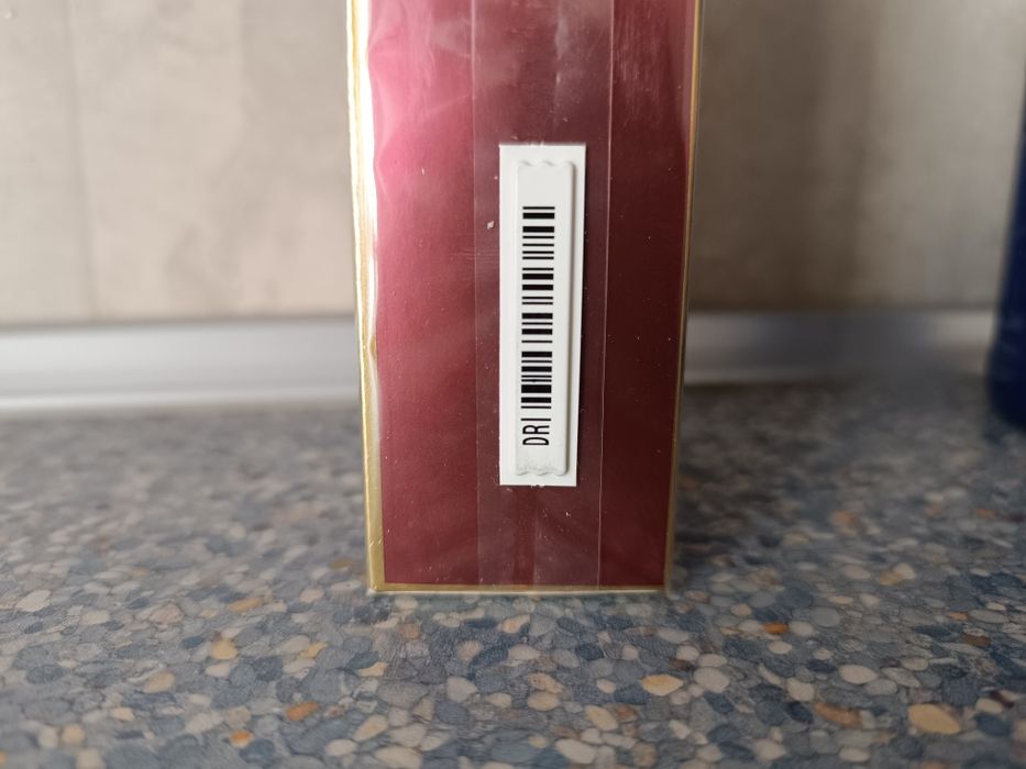 Чудовий жіночий парфум Dolce & Gabbana Q Parfum.