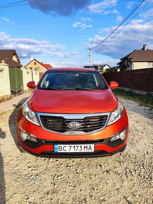 KIA SPORTAGE 2011 2.0 Дизель