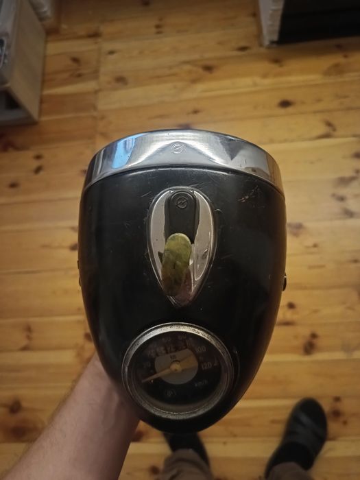 Części WSK 125 boczki bak lampa