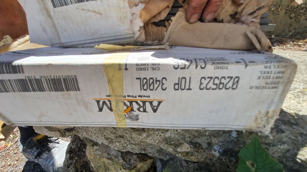 Pavimento porcelanico preto polido rectificado de 1a qualidade