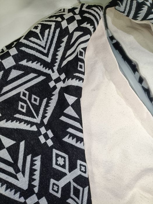 Слінг хіпсіт-переноска для дитини 6м+ | М-позиція | через плеч