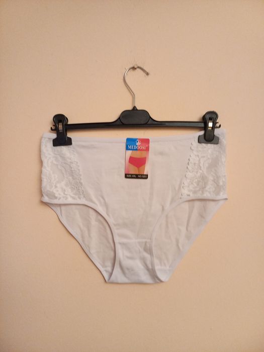 Białe majtki (figi) damskie | r. XXL (44)