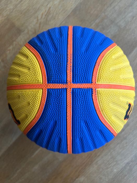 Баскетбольний мʼяч Wilson Fiba 3x3 розмір 6