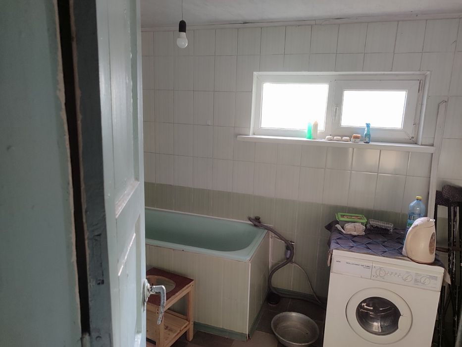 Продається цегляний будинок.М.Чуднів вул.Калинова 21..Центр Міста.