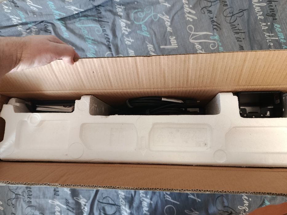 Монитор HP 27x Curved Display