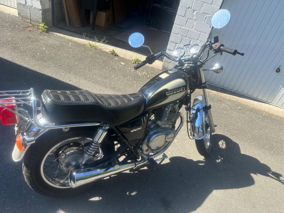 Motor Suzuki GN 250 rocznik 1997