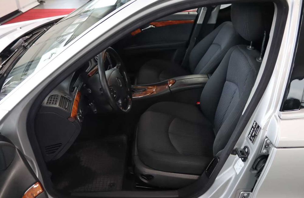 Катафалк Mercedes-Benz E 270 CDI