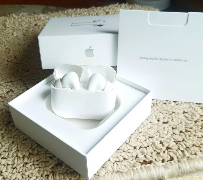 AirPods наушники пара с блочком с коробкой