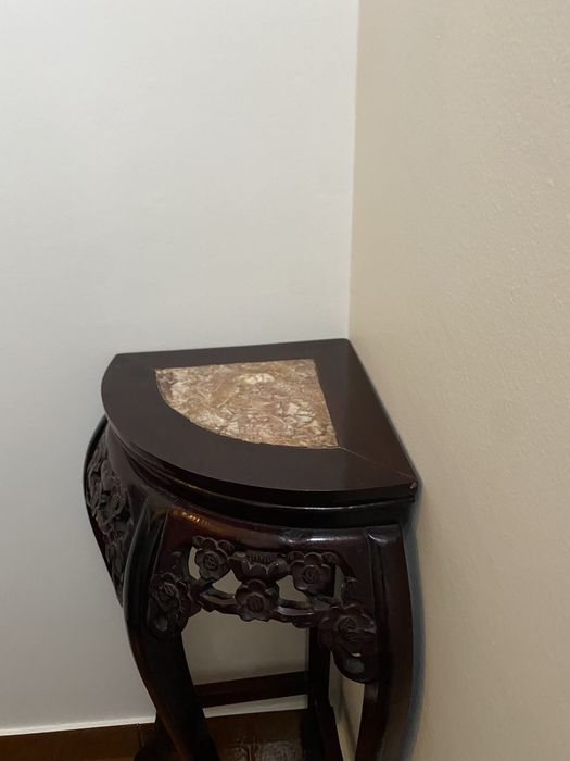 Mesa de canto.
